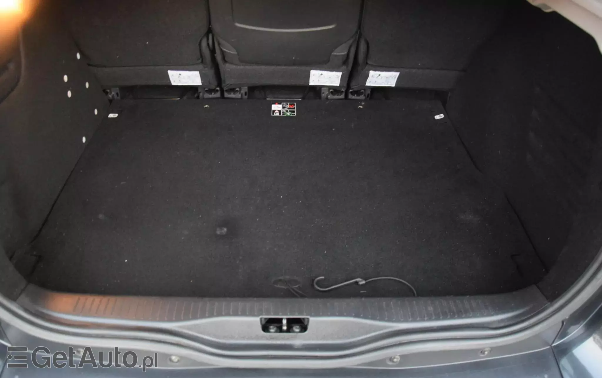 RENAULT Scenic 1.6 16V 110 TomTom Edition