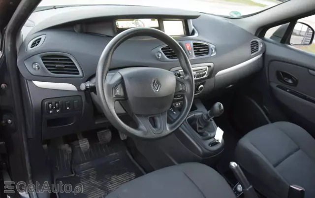 RENAULT Scenic 1.6 16V 110 TomTom Edition