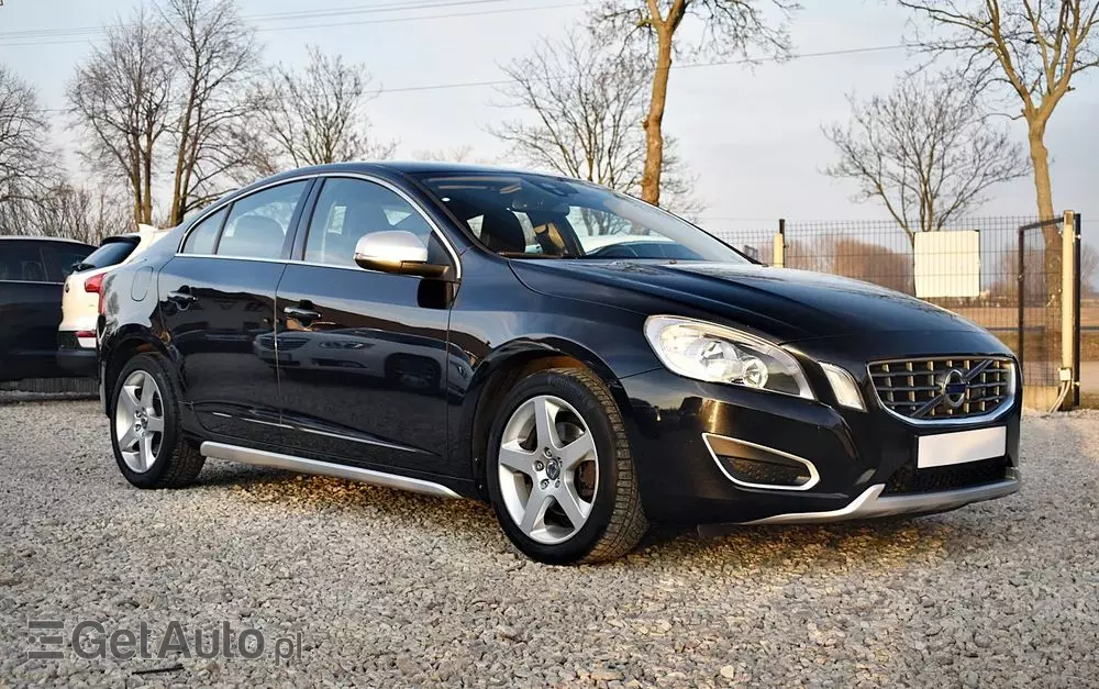 VOLVO S60 D3 Summum