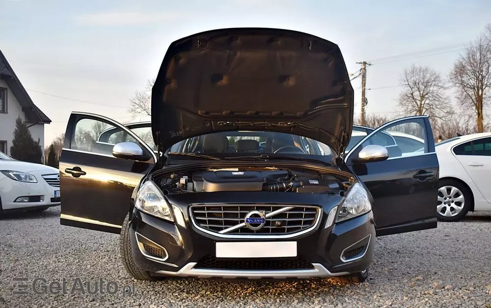 VOLVO S60 D3 Summum