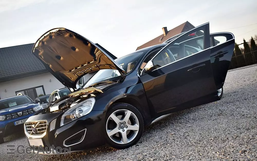 VOLVO S60 D3 Summum