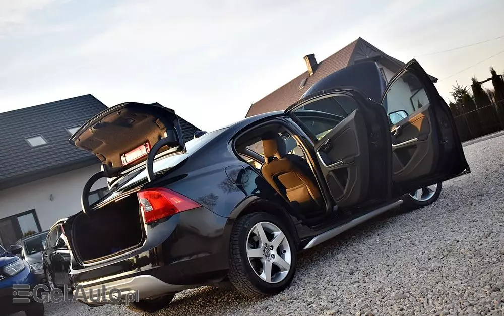 VOLVO S60 D3 Summum