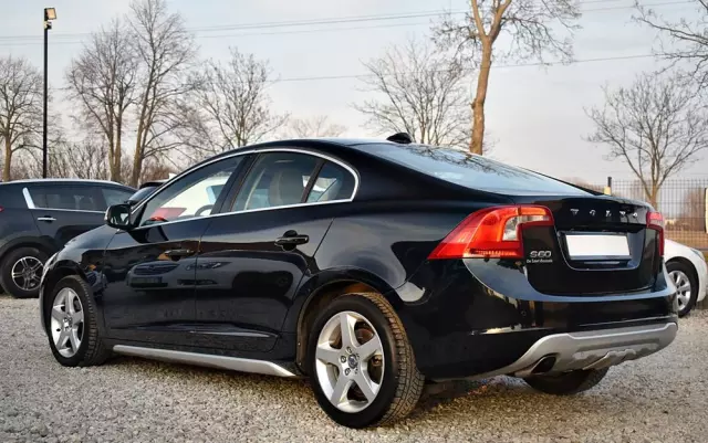 VOLVO S60 D3 Summum