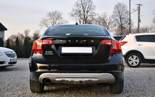 VOLVO S60 D3 Summum