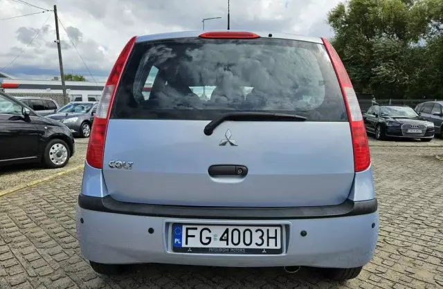 MITSUBISHI Colt 