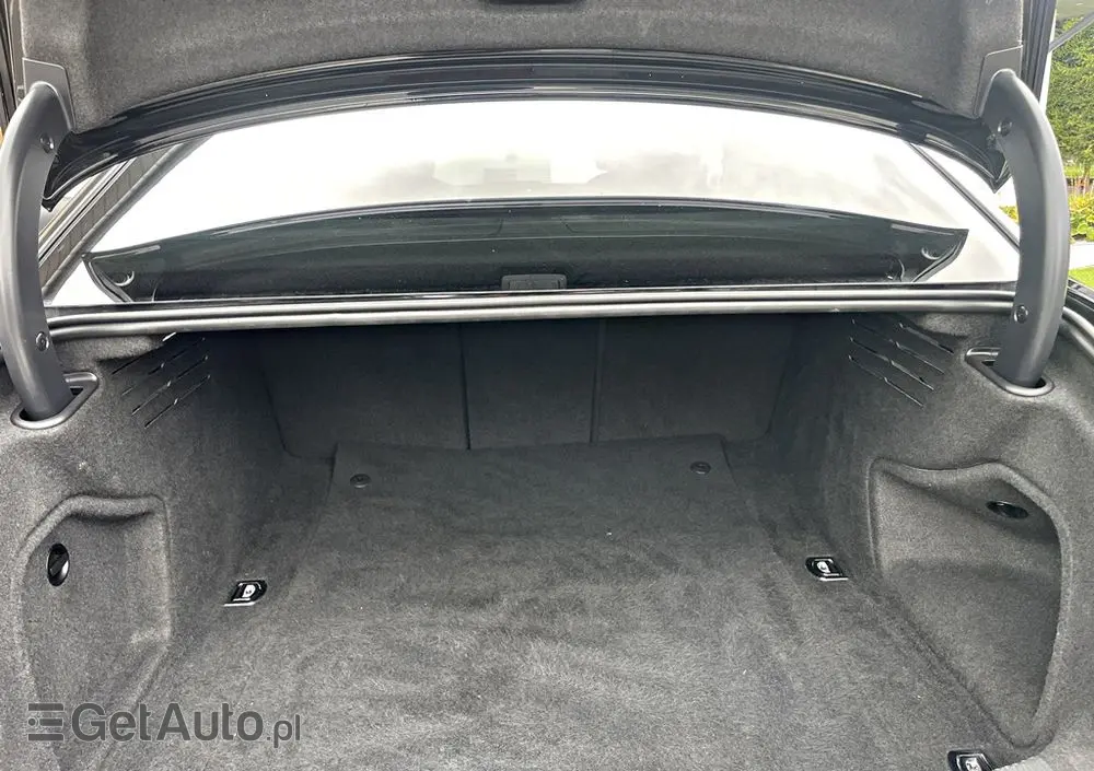 AUDI A4 Limousine 