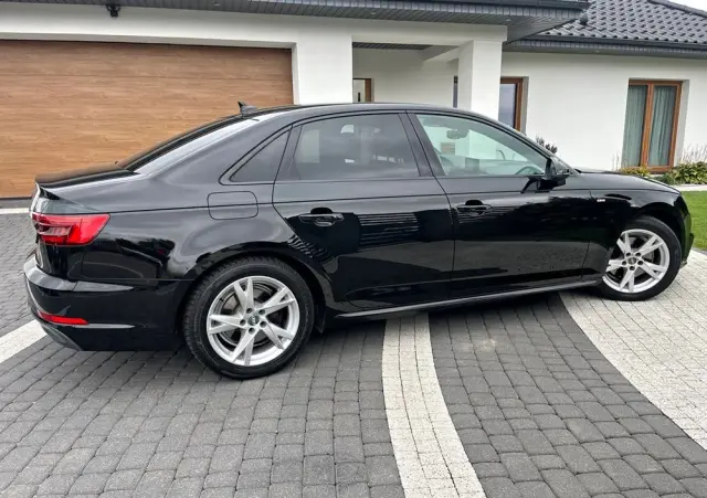 AUDI A4 Limousine 