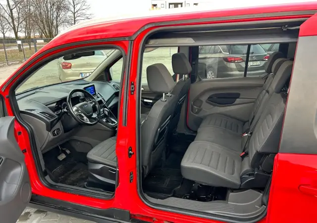 FORD Tourneo Connect Gr 1.5 EcoBlue Titanium PowerShift