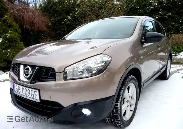 NISSAN Qashqai+2 2.0 Tekna Premium