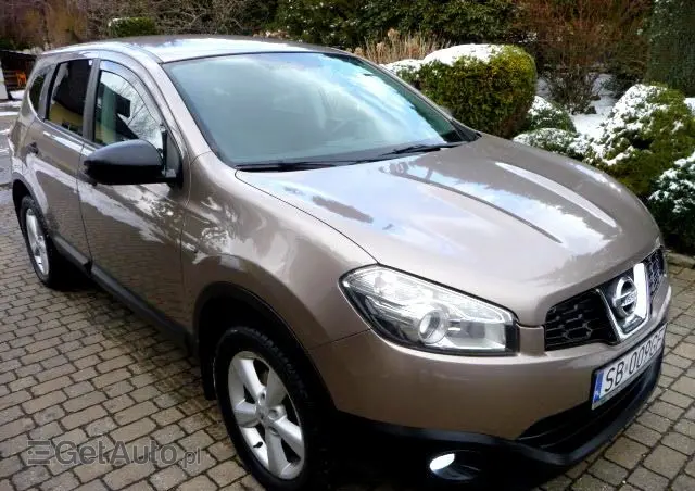 NISSAN Qashqai+2 2.0 Tekna Premium