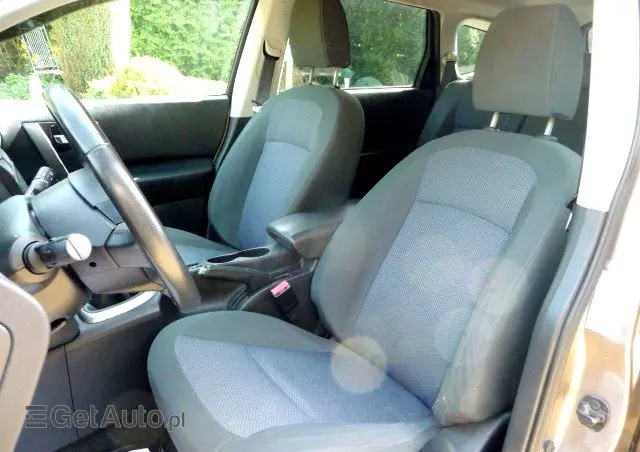 NISSAN Qashqai+2 2.0 Tekna Premium