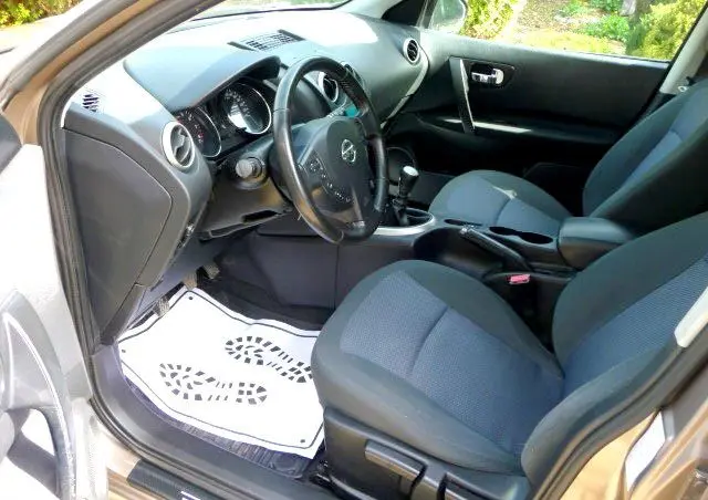 NISSAN Qashqai+2 2.0 Tekna Premium