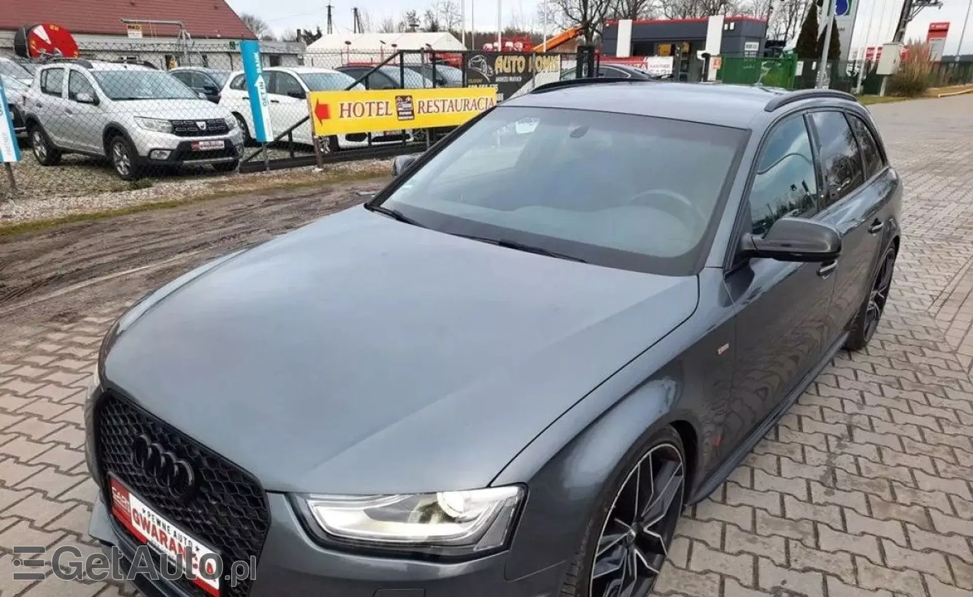AUDI A4 