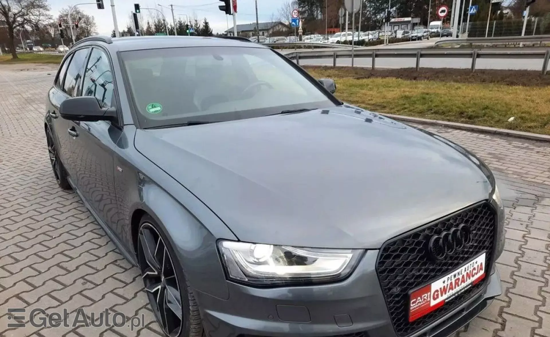 AUDI A4 