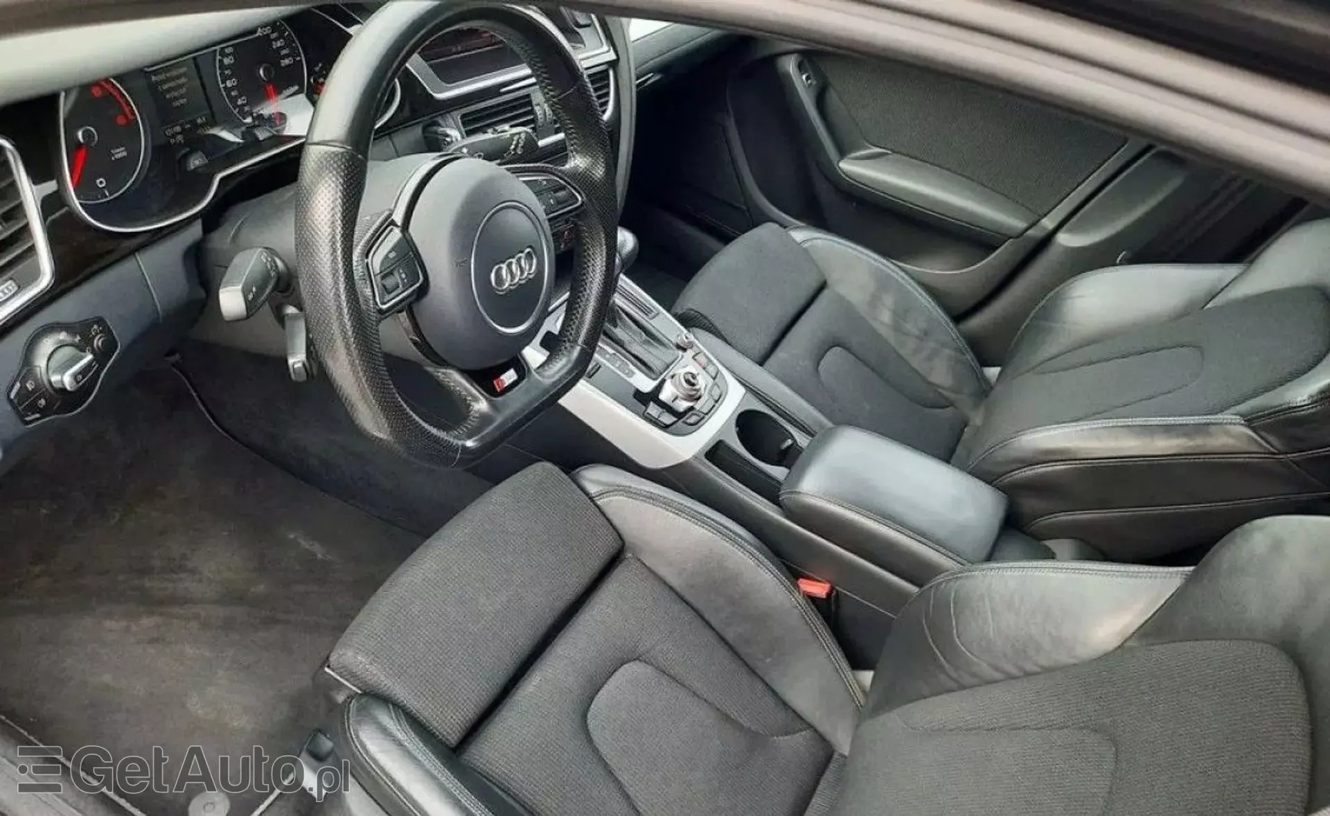 AUDI A4 