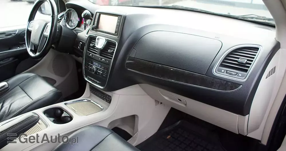 LANCIA Voyager 2.8CRD Gold