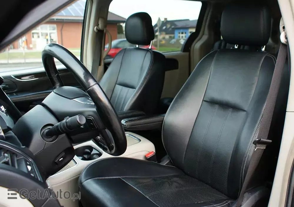 LANCIA Voyager 2.8CRD Gold