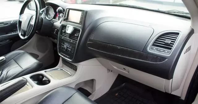 LANCIA Voyager 2.8CRD Gold