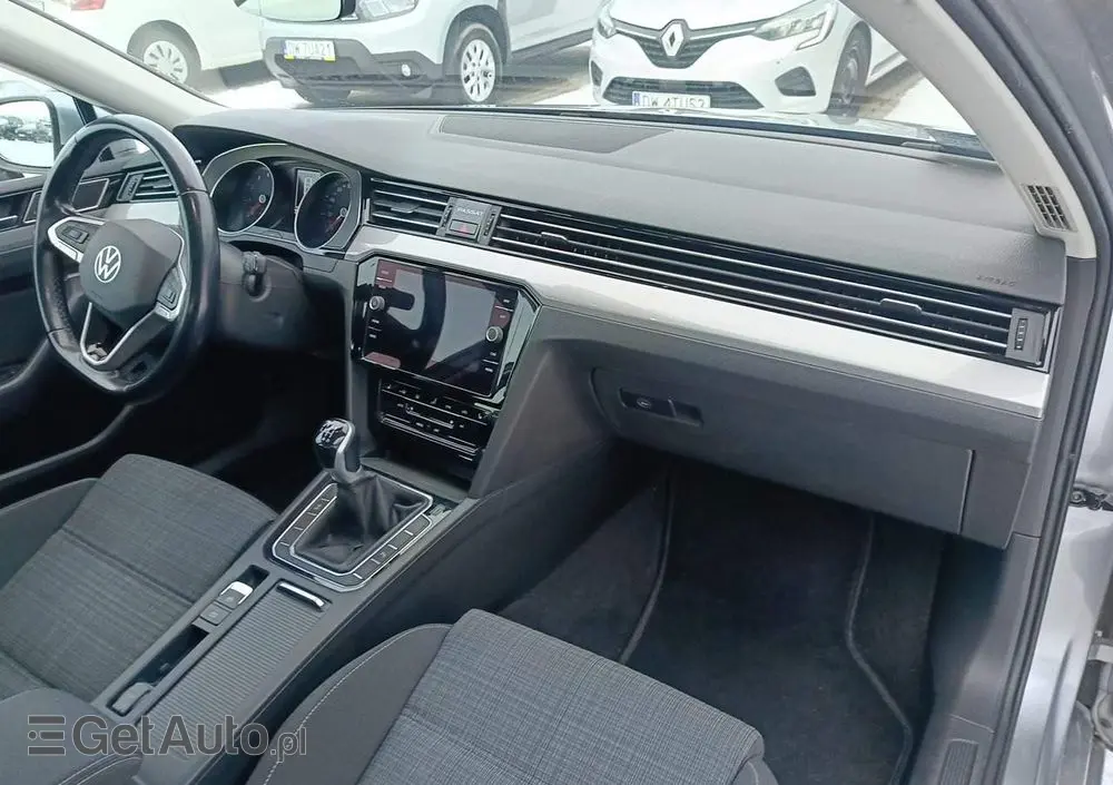 VOLKSWAGEN Passat 1.5 TSI EVO Business