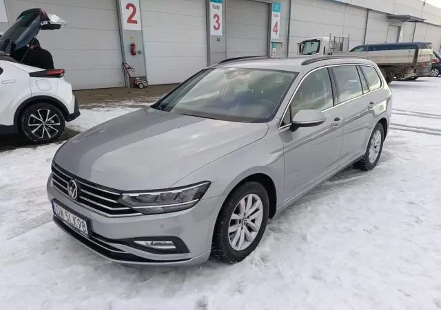 VOLKSWAGEN Passat 1.5 TSI EVO Business