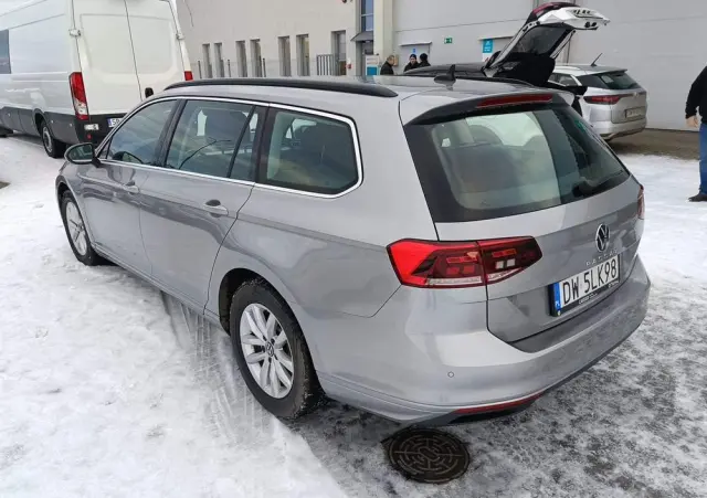 VOLKSWAGEN Passat 1.5 TSI EVO Business