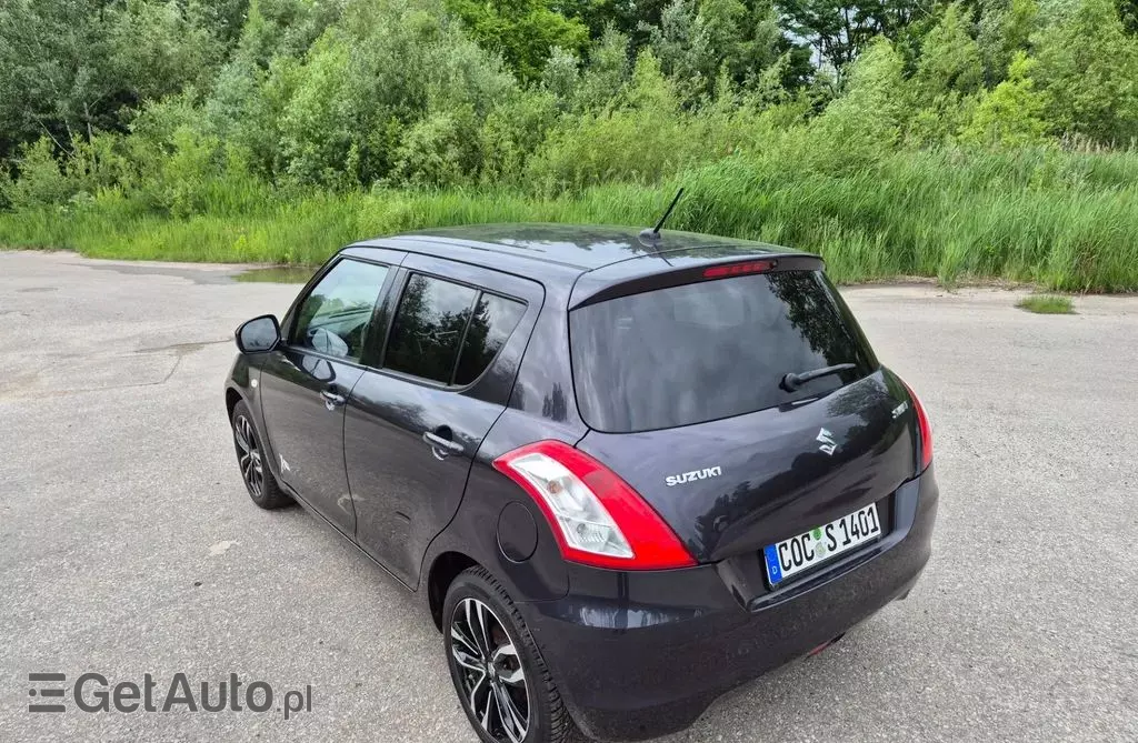 SUZUKI Swift 