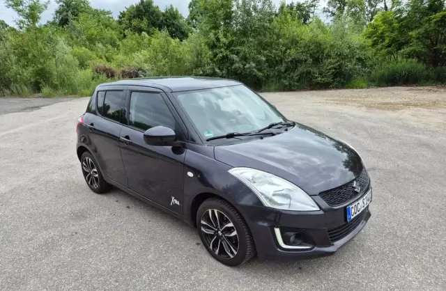 SUZUKI Swift 