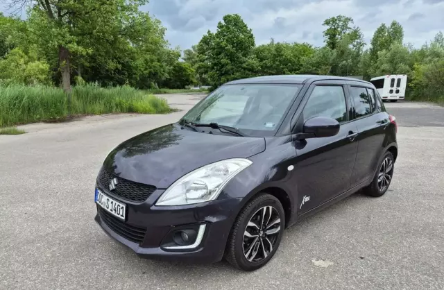 SUZUKI Swift 