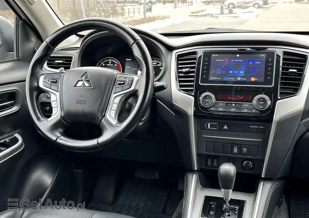 MITSUBISHI L200 2.2 d DC Instyle Plus