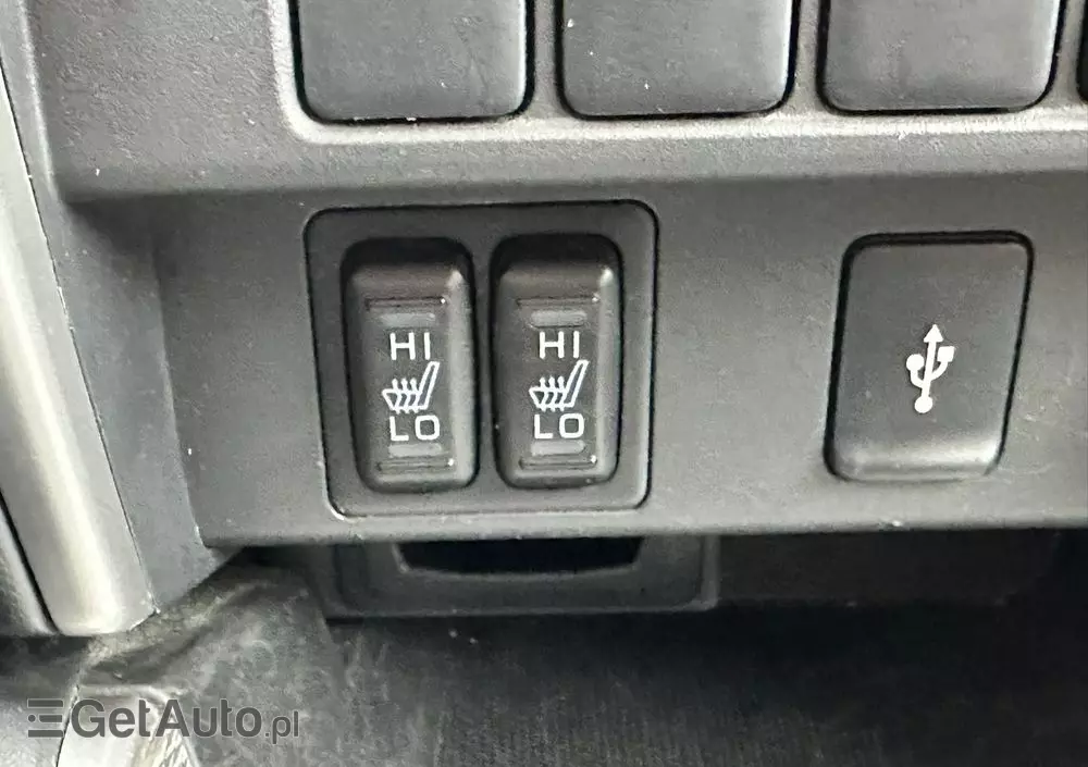 MITSUBISHI L200 2.2 d DC Instyle Plus