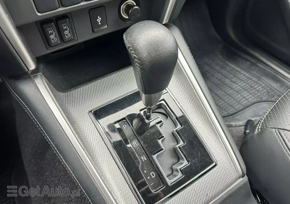 MITSUBISHI L200 2.2 d DC Instyle Plus