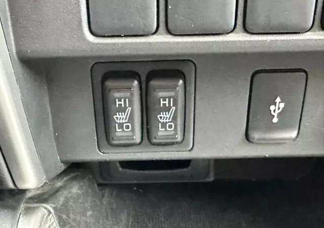 MITSUBISHI L200 2.2 d DC Instyle Plus