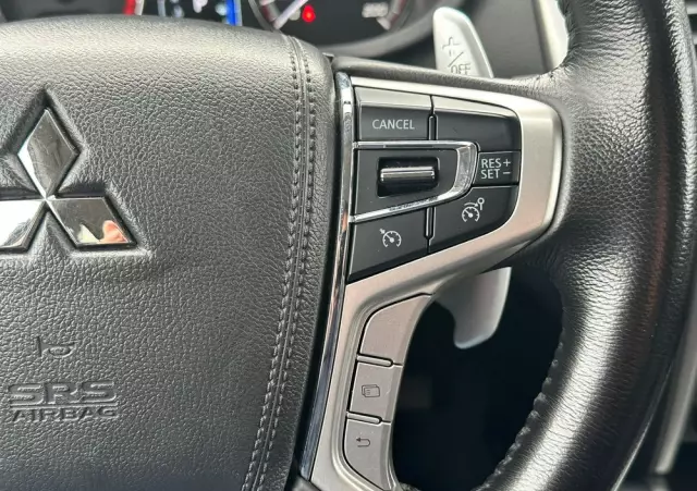 MITSUBISHI L200 2.2 d DC Instyle Plus