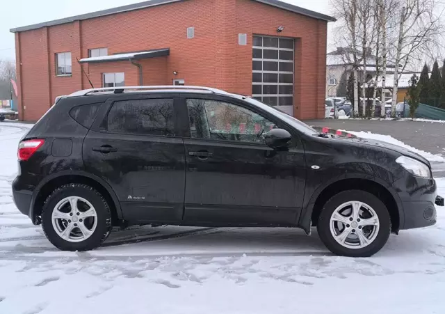 NISSAN Qashqai 2.0 tekna