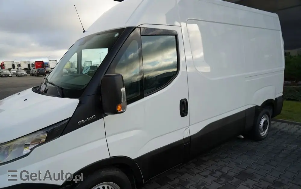 IVECO DAILY 35-140 /  BLASZAK / SPROWADZONY / 