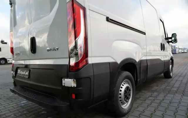 IVECO DAILY 35-140 /  BLASZAK / SPROWADZONY / 