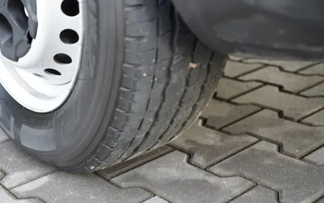 IVECO DAILY 35-140 /  BLASZAK / SPROWADZONY / 