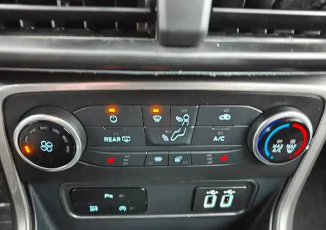 FORD EcoSport 1.0 EcoBoost COOL&CONNECT