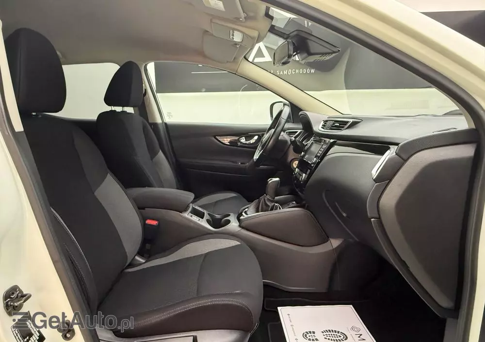 NISSAN Qashqai 1.2 DIG-T Acenta Xtronic EU6