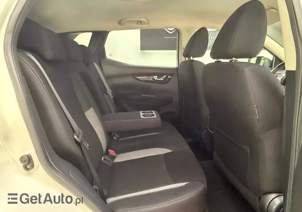 NISSAN Qashqai 1.2 DIG-T Acenta Xtronic EU6