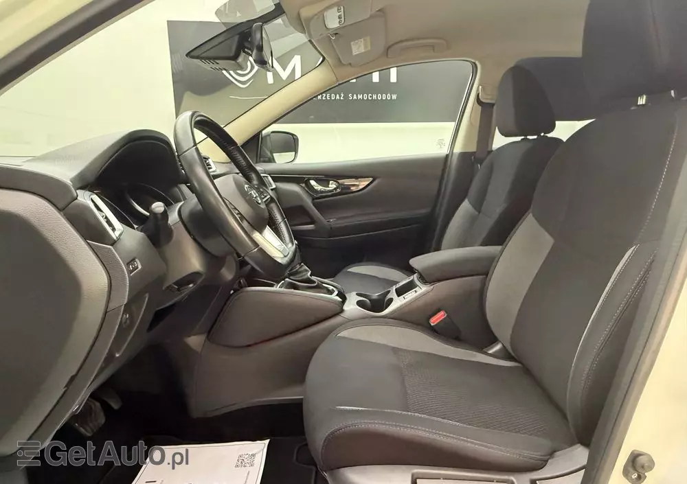 NISSAN Qashqai 1.2 DIG-T Acenta Xtronic EU6