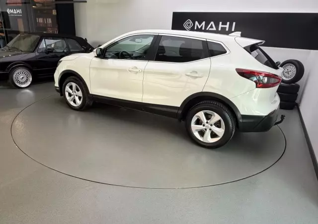 NISSAN Qashqai 1.2 DIG-T Acenta Xtronic EU6