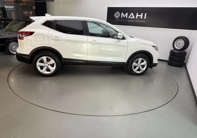 NISSAN Qashqai 1.2 DIG-T Acenta Xtronic EU6
