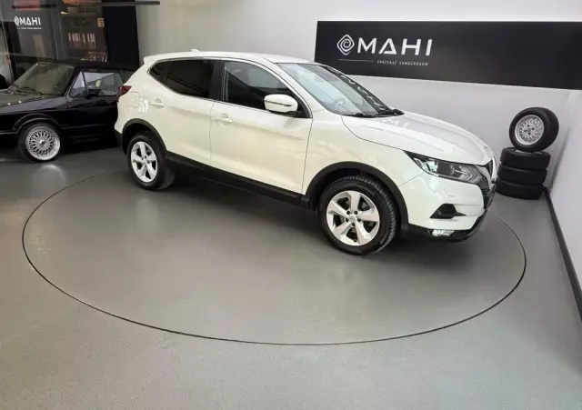 NISSAN Qashqai 1.2 DIG-T Acenta Xtronic EU6