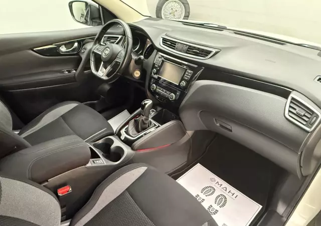 NISSAN Qashqai 1.2 DIG-T Acenta Xtronic EU6