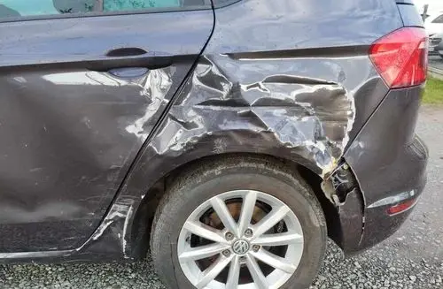 VOLKSWAGEN 1 