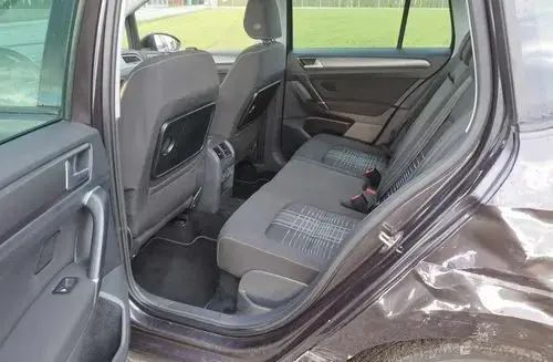 VOLKSWAGEN 1 