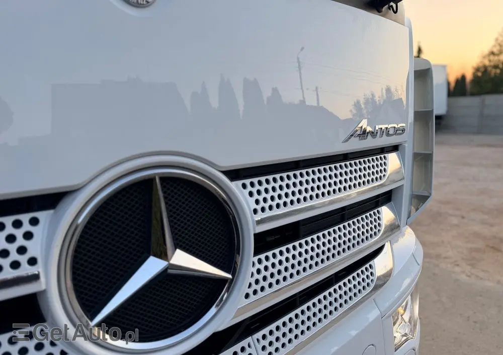 MERCEDES-BENZ ANTOS /1830/E 6/Chłodnia +Winda /18 Palet / Niski Przebieg122 Tys Km! 