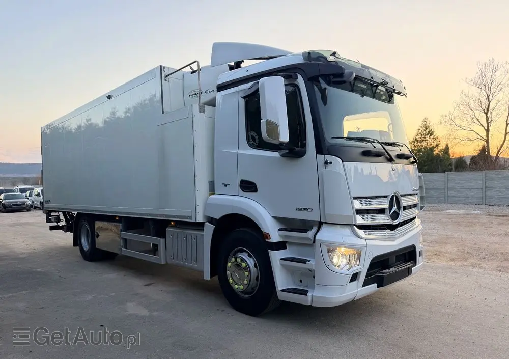 MERCEDES-BENZ ANTOS /1830/E 6/Chłodnia +Winda /18 Palet / Niski Przebieg122 Tys Km! 