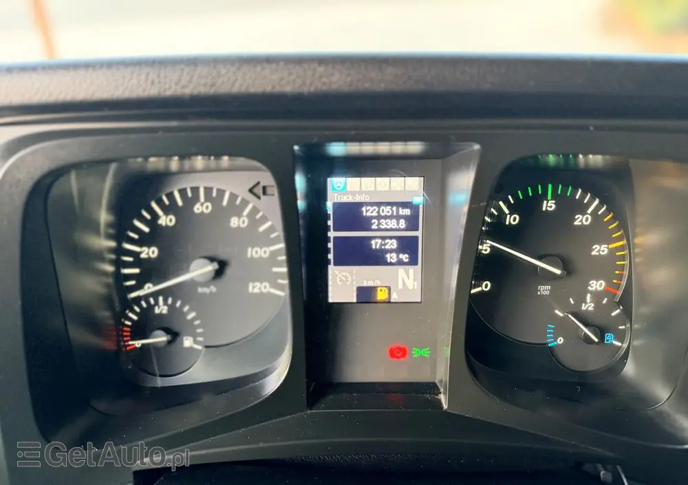 MERCEDES-BENZ ANTOS /1830/E 6/Chłodnia +Winda /18 Palet / Niski Przebieg122 Tys Km! 